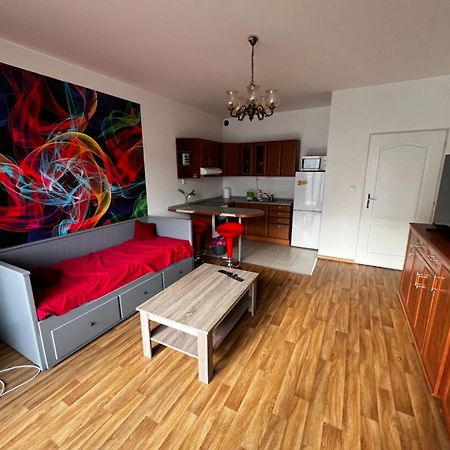 Monfas Apartment Garden City Praag Buitenkant foto