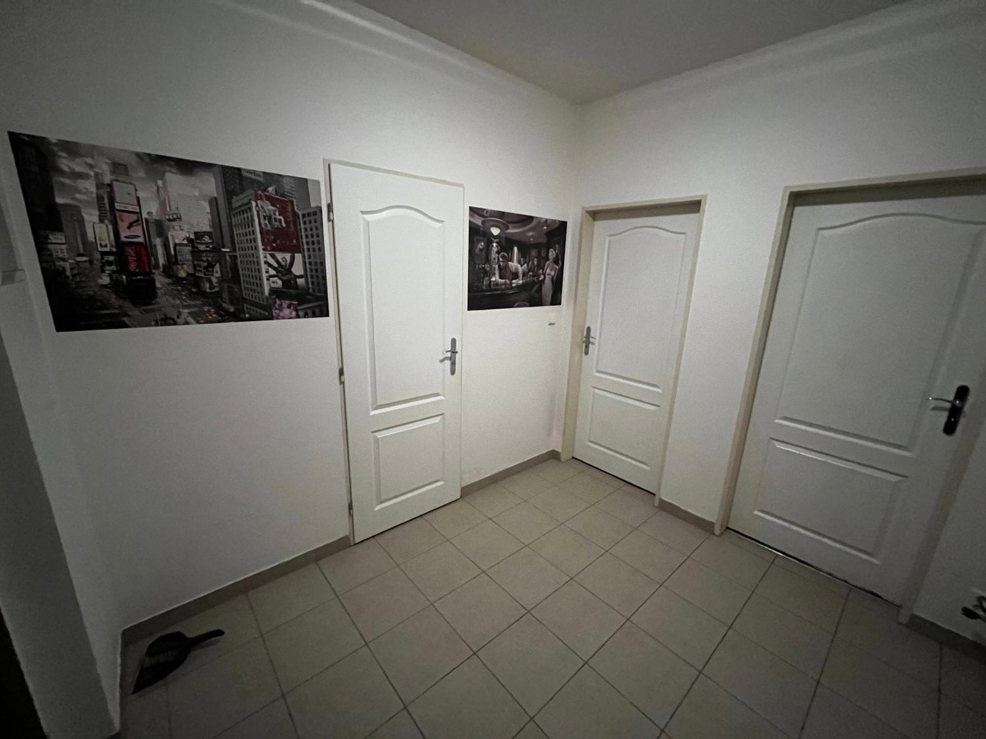 Monfas Apartment Garden City Praag Buitenkant foto